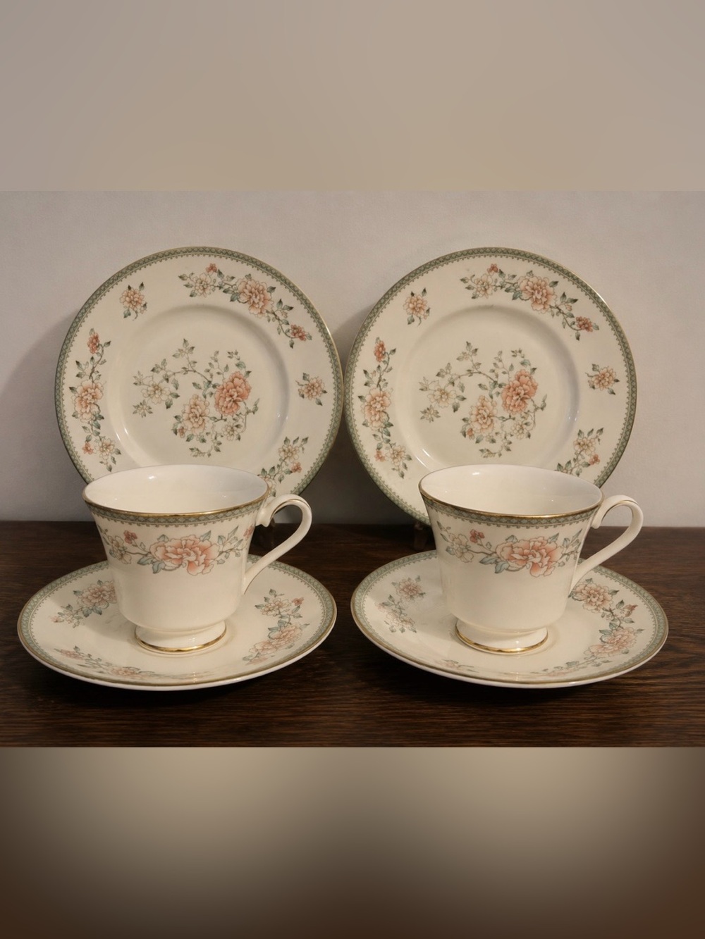Royal Doulton Minton Jasmine Fine Bone China Set